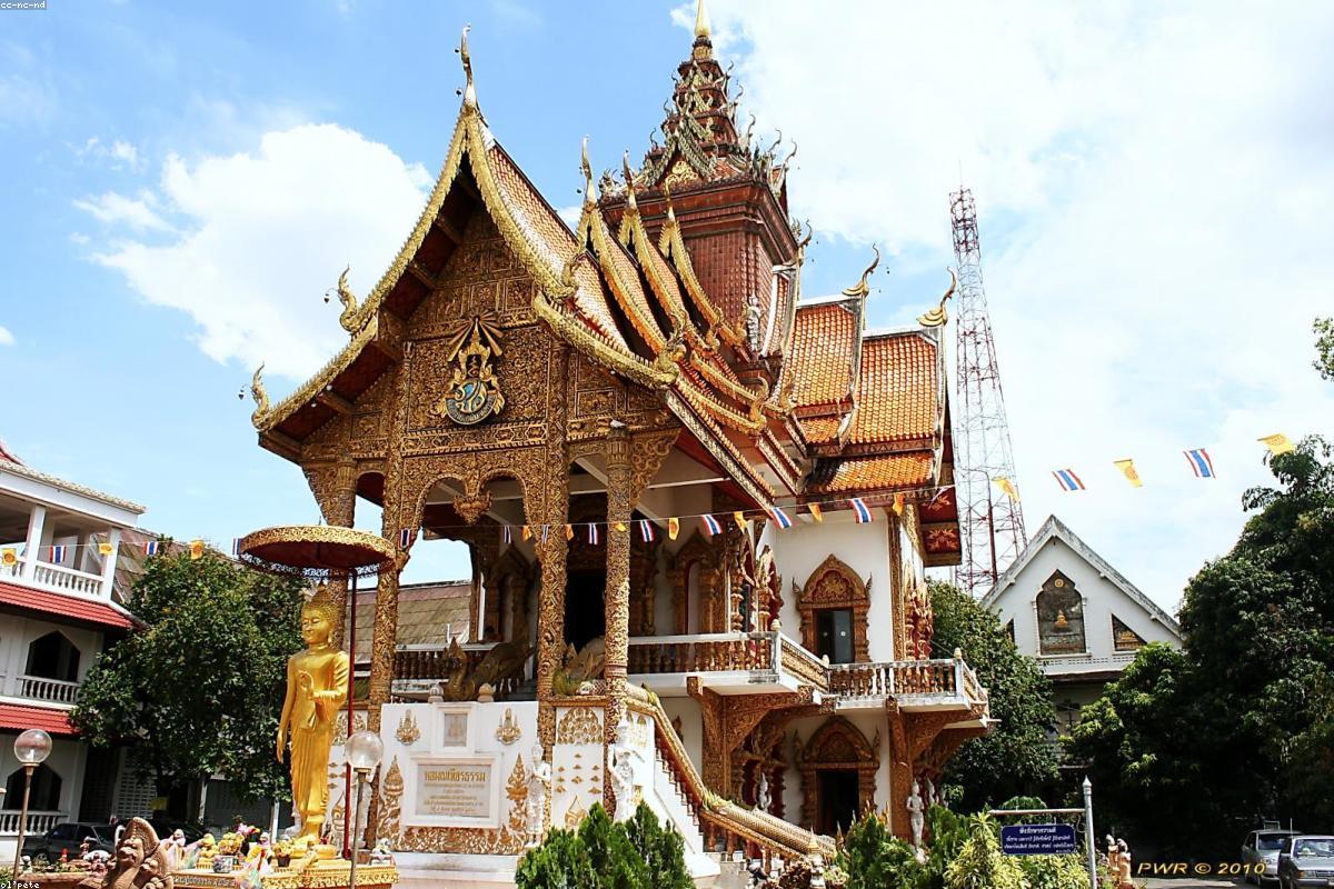 Temple rooftops in Bangkok